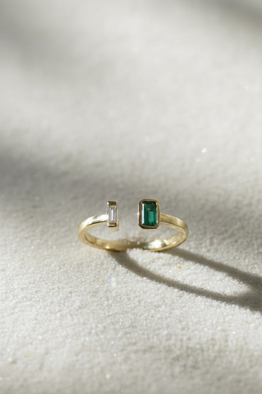 OPTIMIST EMERALD Ring