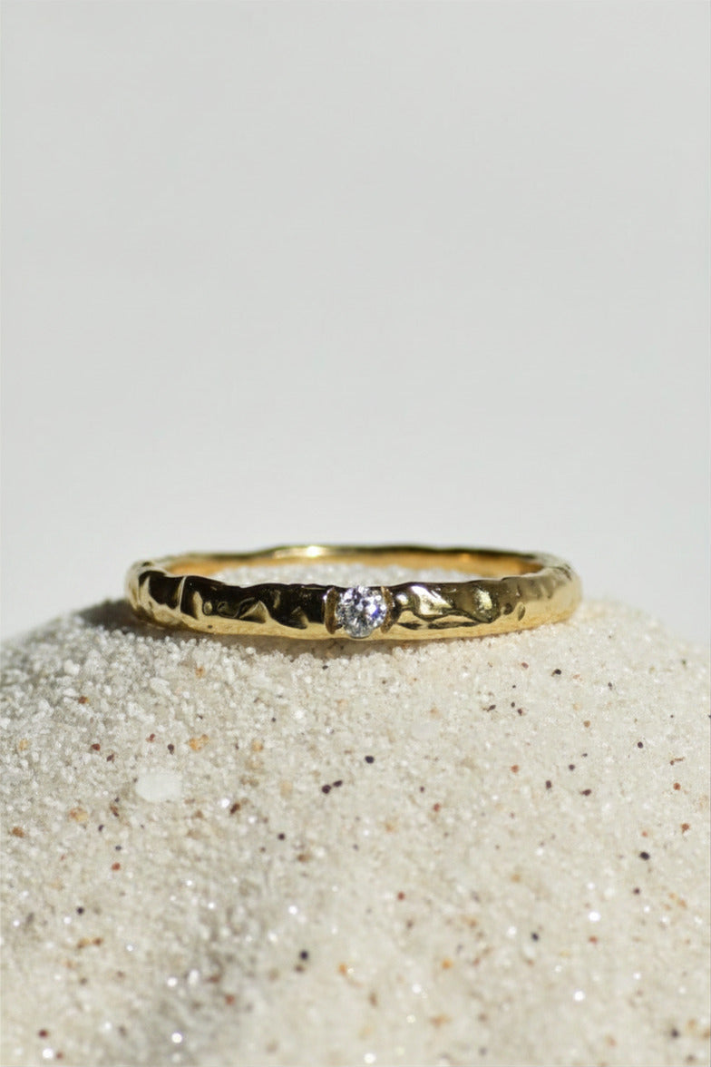 SPARKLY REEF ring